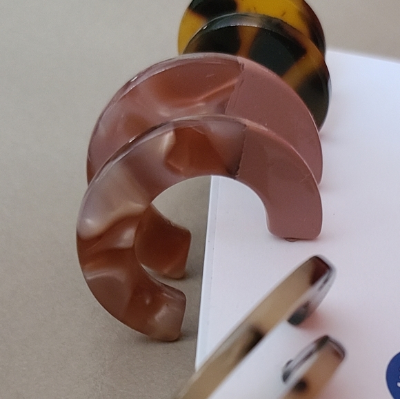 Two for $20,  Tortoise Shell Earrings, Shell Hoop Earrings, Minimalist Cute - Picture 8 of 8